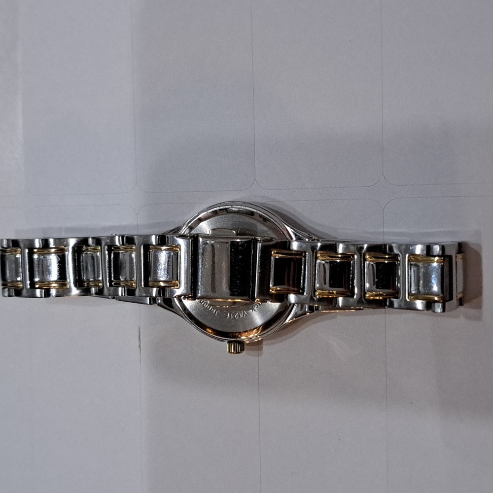 🔥CLEARANCE! Armitron Watch - Picture 3 of 8